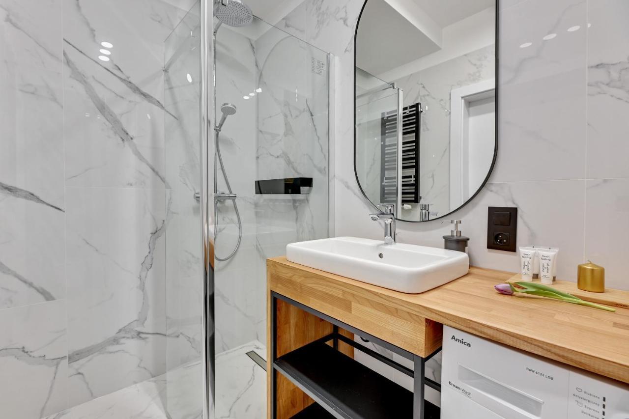 Apartament Walowa Stara Stocznia Danzica Esterno foto